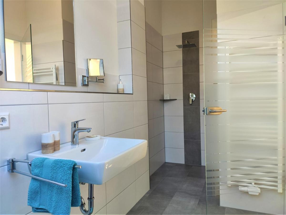 Hecklers Seepanorama Appartements Uberlingen Bagian luar foto